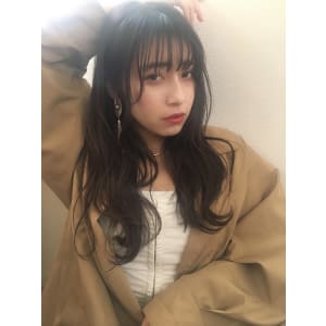 【山田】暗髪シースルーバング無造作カールy９