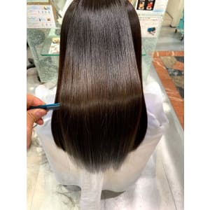 髪質改善ストレート