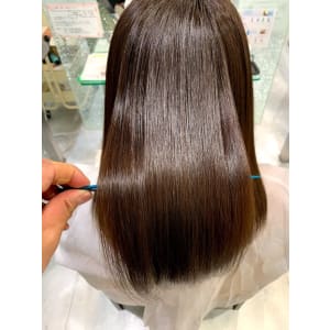 髪質改善ストレート