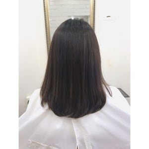 クセが落ち着くとカラーもしたみたいにツヤツヤな色に！