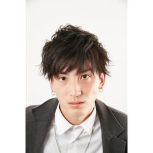 小顔ソフトツーブロック【Attirer飯田裕之】