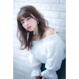 ツヤサラモードで大人かわいい前髪のラブクラシカルヘア206