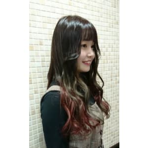 グレージュアッシュ×チェリーレッド