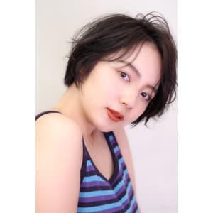 丸みショートボブ さとうみさ
