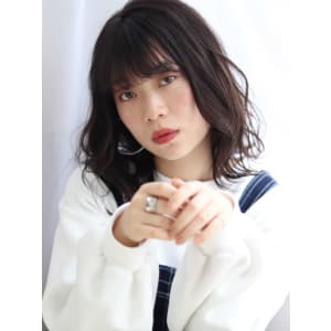『暗髪アッシュ』無造作カールボブディ
