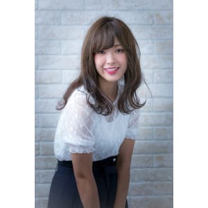 シフォンウェーブ×フェミニンストレート