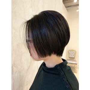 ストレートのコンパクトショート