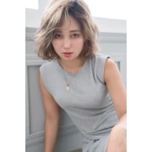 【Luana　難波】外国人ヌーディーカラーボブディ