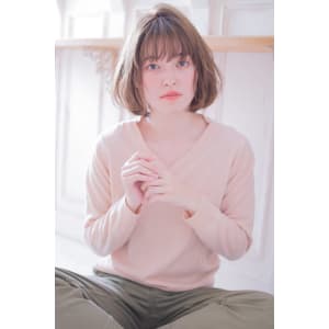 春の透明感カラーエアリーショート　 AKI-452