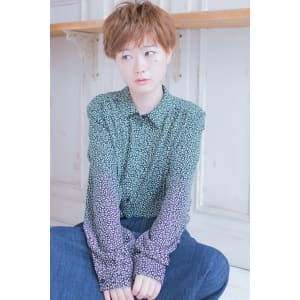 春の透明感カラーマッシュショート　 AKI-453