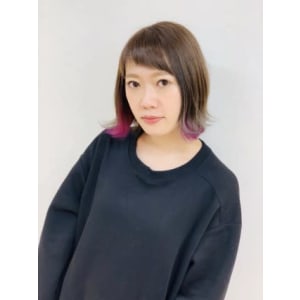 Lia&汐見悠佑 大人のラベンダーインナーカラー - Lia by KENJE【リアバイケンジ】掲載中