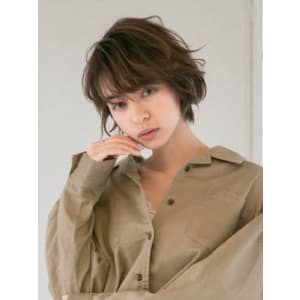 無造作カールセンターパートショート - HAIR & MAKE EARTH 南福島店【ヘアメイクアース ミナミフクシマテン】掲載中
