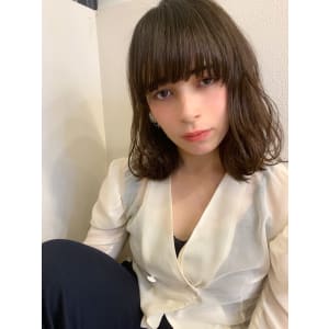 【山田】無造作カールゆるふわボブディハイライトy18