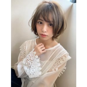 添田】丸みショートひし形ヘルシーレイヤーイルミナカラー