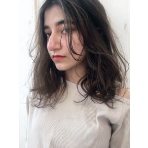大人ナチュラル抜け感モテセミミディ5