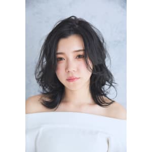 とろみ伸ばしかけふわミディ【Attirer飯田裕之】