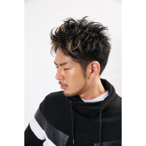 ワイルドアップバングサイド【Attirer飯田裕之】