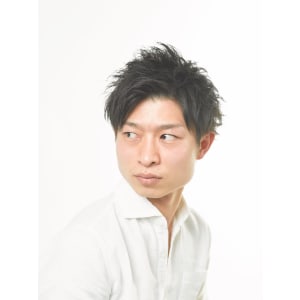 ワイルドツーブロック【Attirer飯田裕之】