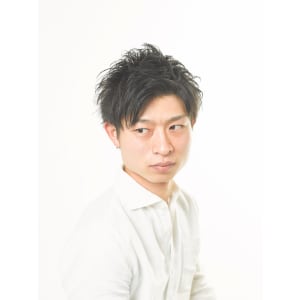 ワイルドツーブロック【Attirer飯田裕之】