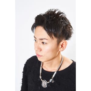 無造作ショートビジカジ【Attirer飯田裕之】