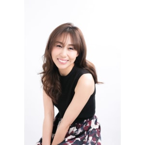 大人かわいいワイドバング【Attirer飯田裕之】
