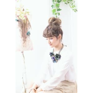 簡単おだんごヘアー【Attirer】