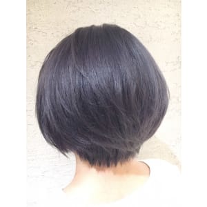 Attirer ネイビーブラック