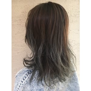 Attirer　エメラルドグラデーション　　越智
