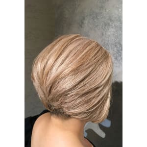 Attirerホワイトにしていくよカラー - Hair salon Attirer【アティリー】掲載中