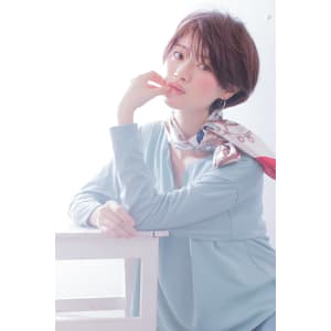 柔らかおしゃれシースルーバングショート　 AKI-468