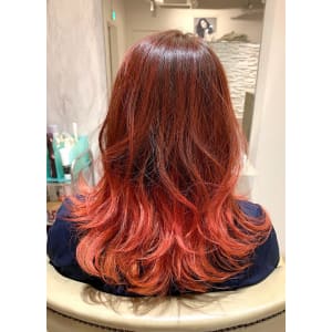 夏を先取り!赤系のカラフルグラデーションカラー - Hair&Make OPSIS【オプシス】掲載中