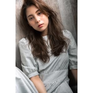 【Luana　難波】外国人風くびれセミディ