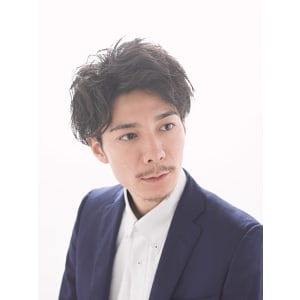 ビジネスくせ毛風パーマ【Attirer飯田裕之】