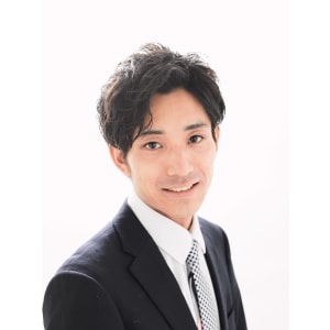 ビジカジくせ毛風パーマ【Attirer飯田裕之】