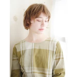 ふわくしゅカールのショートボブ