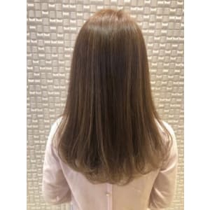 【新宿 Olives by neolive】アッシュブラウン