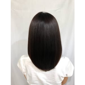 髪質改善ストレート - MAISON e.m.a【メゾン　イーエムエー】掲載中