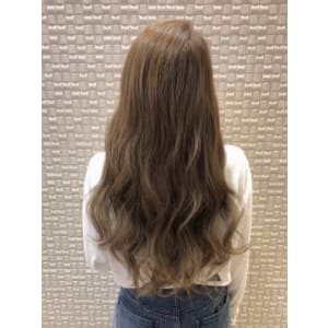 【新宿 Olive’s by neolive】カーキブラウン