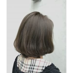 カーキアッシュ×ボブ - 半個室型美容室 Sourire 春日店【ハンコシツガタビヨウシツ スーリール カスガテン】掲載中
