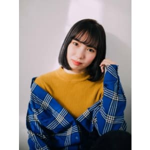 暗髪ワンレンボブ