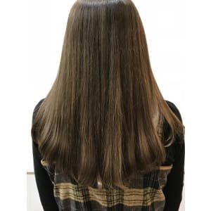 ゆる巻きストレートスタイル
