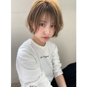 アフロート添田】シースルーバング小顔ショートアッシュカラー