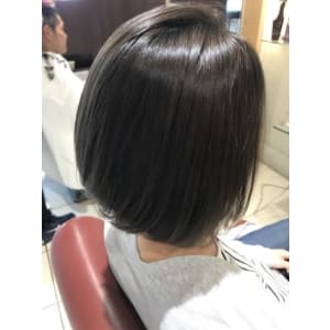 透け感のあるブルージュカラー - EMU international 春日部本店【エムインターナショナル】掲載中