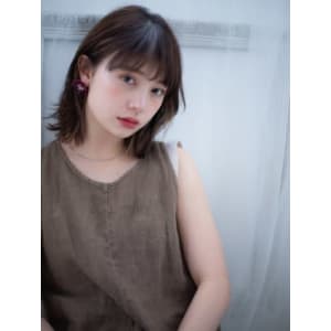 【Luana　難波】透明感ヌーディーカラー