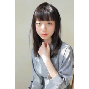 ナチュラルストレート 大人のツヤ髪