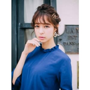 ねじりボブアレンジ