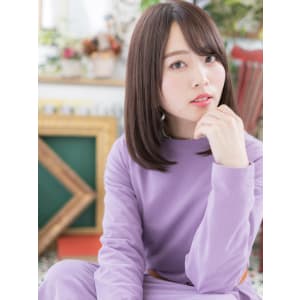 斜めバング♪大人かわいい小顔ストレート　フェミニンストレート