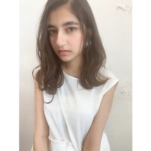 【山田】フォギーベージュ外国人風かきあげラフウェーブy34
