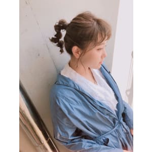 後れ毛を作りましょう！変形ポニー【y－４７9】