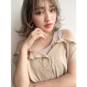小顔ゆるふわ外ハネ大人ボブ